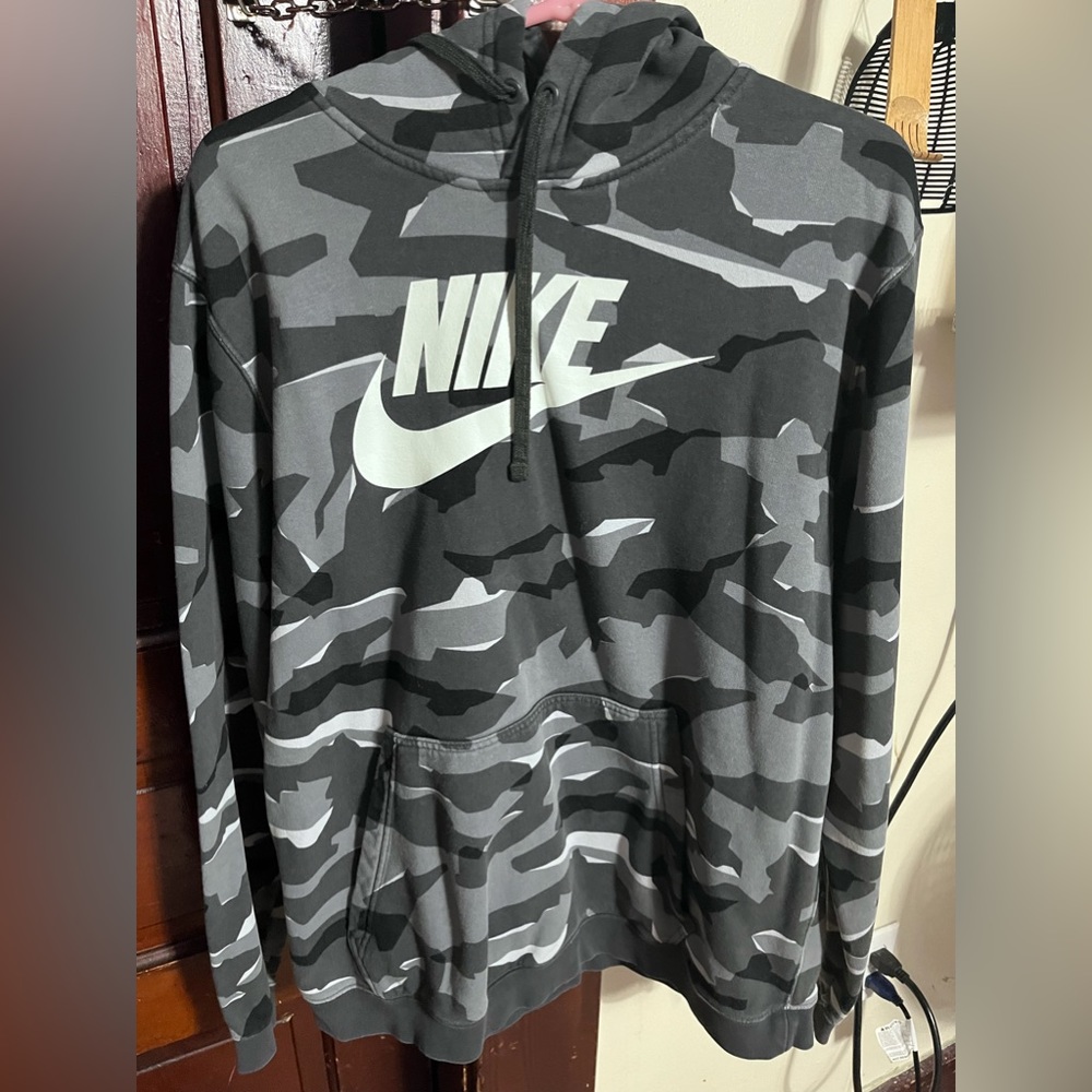 Nike pull over jacket